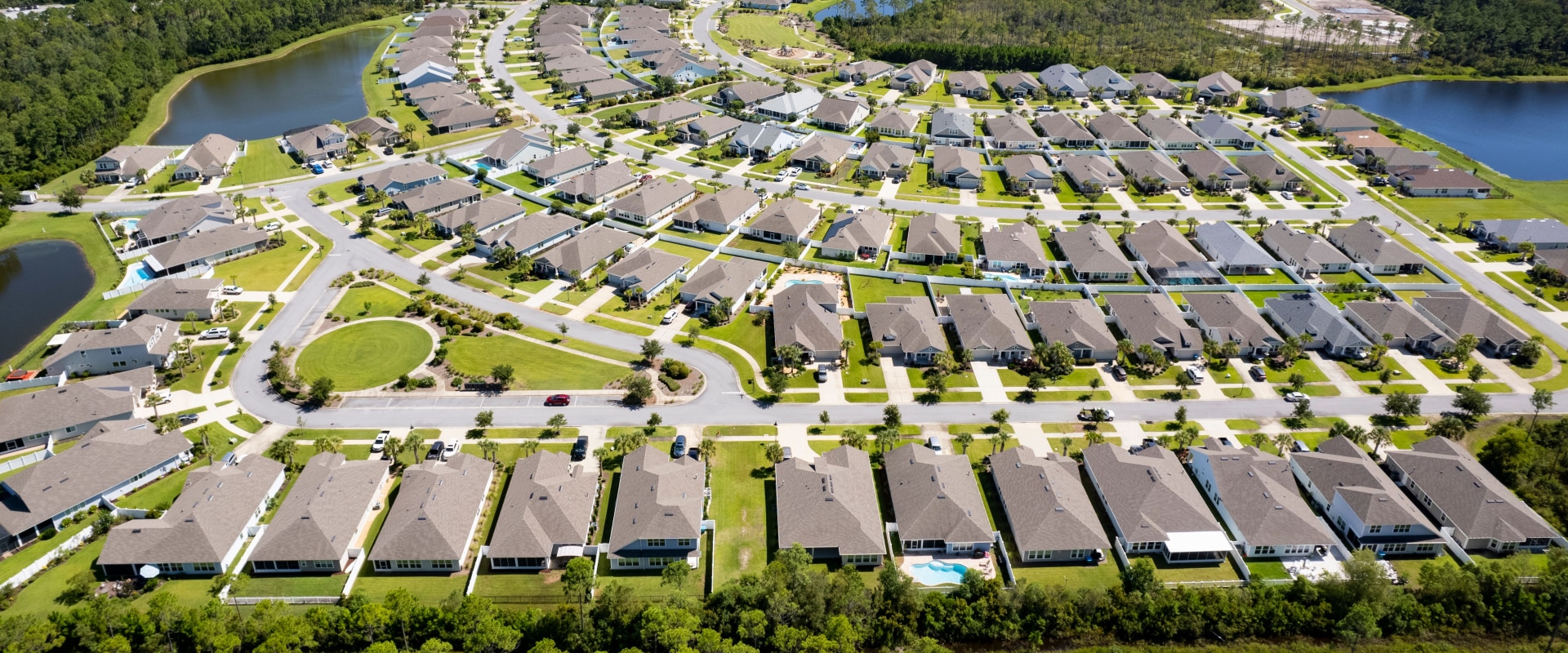 Buying Foreclosed Property in Panama City Beach, Florida: What You Need to Know