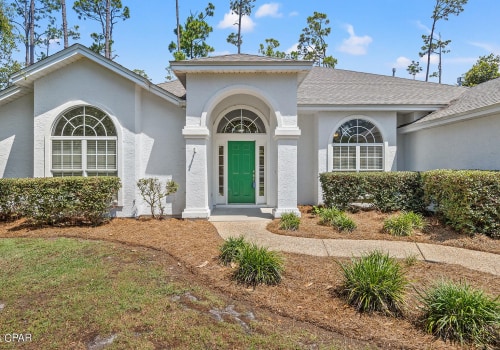 What Types of Insurance Do You Need When Buying a Foreclosed Property in Panama City, Florida?